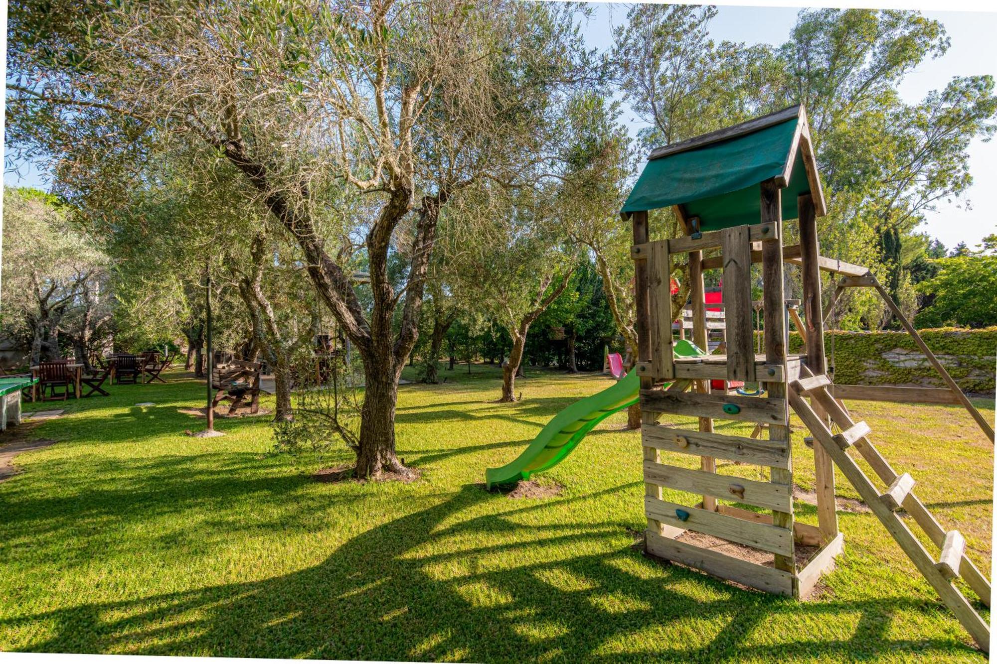 Bio Agriturismo Salos أليميني المظهر الخارجي الصورة